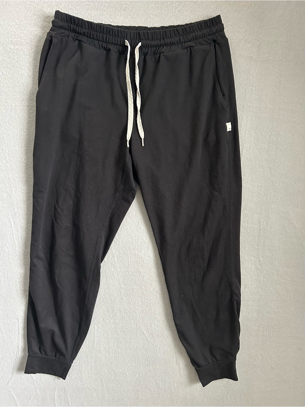 Vuori Performance Jogger Black with Pockets Elastic Waist Tapered Size Small